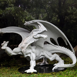 Pathfinder Battles: Deep Cuts - Gargantuan Green Dragon (ONLINE ORDER ONLY)