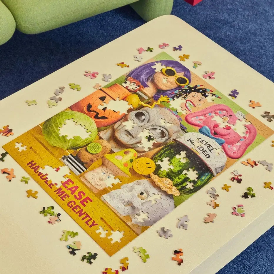 Heads 500 Piece Jigsaw Puzzle Le Puzz (ONLINE ORDER ONLY)
