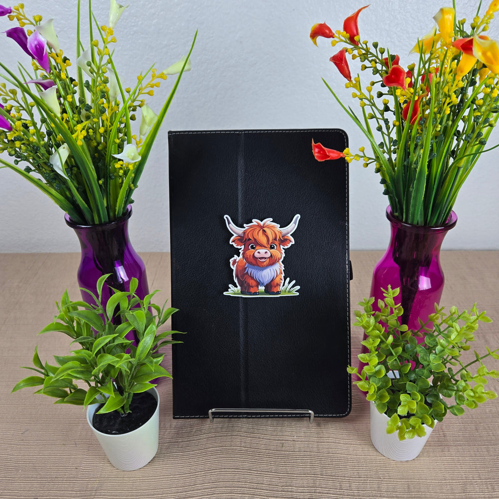 Highland Cow Sticker (ONLINE ORDER ONLY)