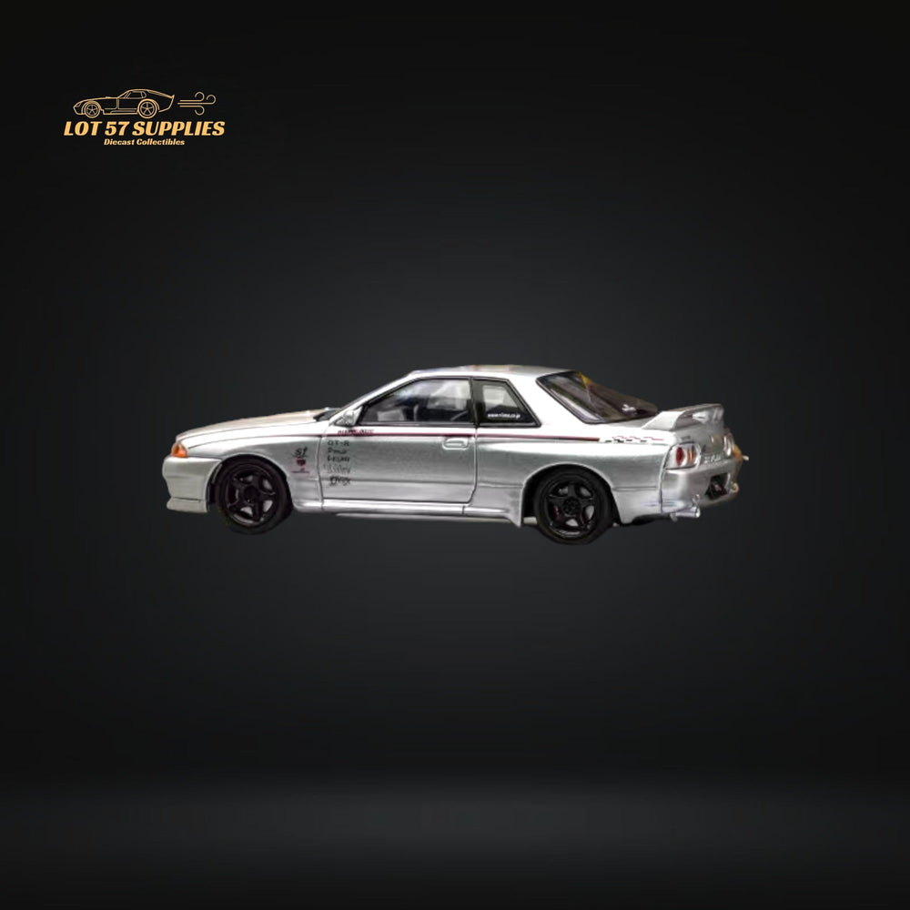 Focal Horizon Skyline R32 GT-R 3rd Gen Nismo S-Tune Silver Nismo Livery 1:64 (ONLINE ORDER ONLY)