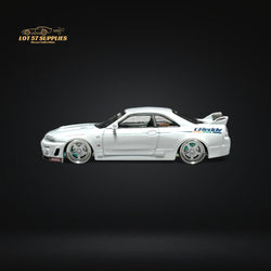 CUSTOM KAIDO Nissan Skyline GT-R R33 GREDDY V1 in White 1:64 KHMG113 (ONLINE ORDER ONLY)