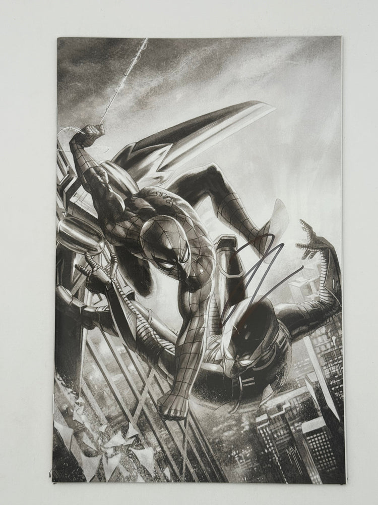 [Signed by Hickman] Ultimate Spider-Man #1 B&W CON VIRGIN Unknown Comics Matrazzo Exclusive Var [INST] 3rd PTG (ONLINE ORDER ONLY)