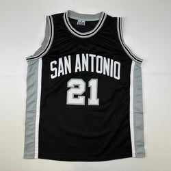 Facsimile Autographed Tim Duncan San Antonio Black Reprint Laser Auto Basketball Jersey Size Men's XL (ONLINE ORDER ONLY)