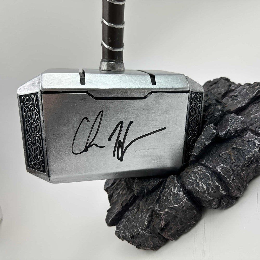 Autographed/Signed Chris Hemsworth Thor Mjolnir 17" Hammer with Base Marvel Avengers Infinity War End Game Replica Movie Prop Beckett BAS COA (ONLINE ORDER ONLY)