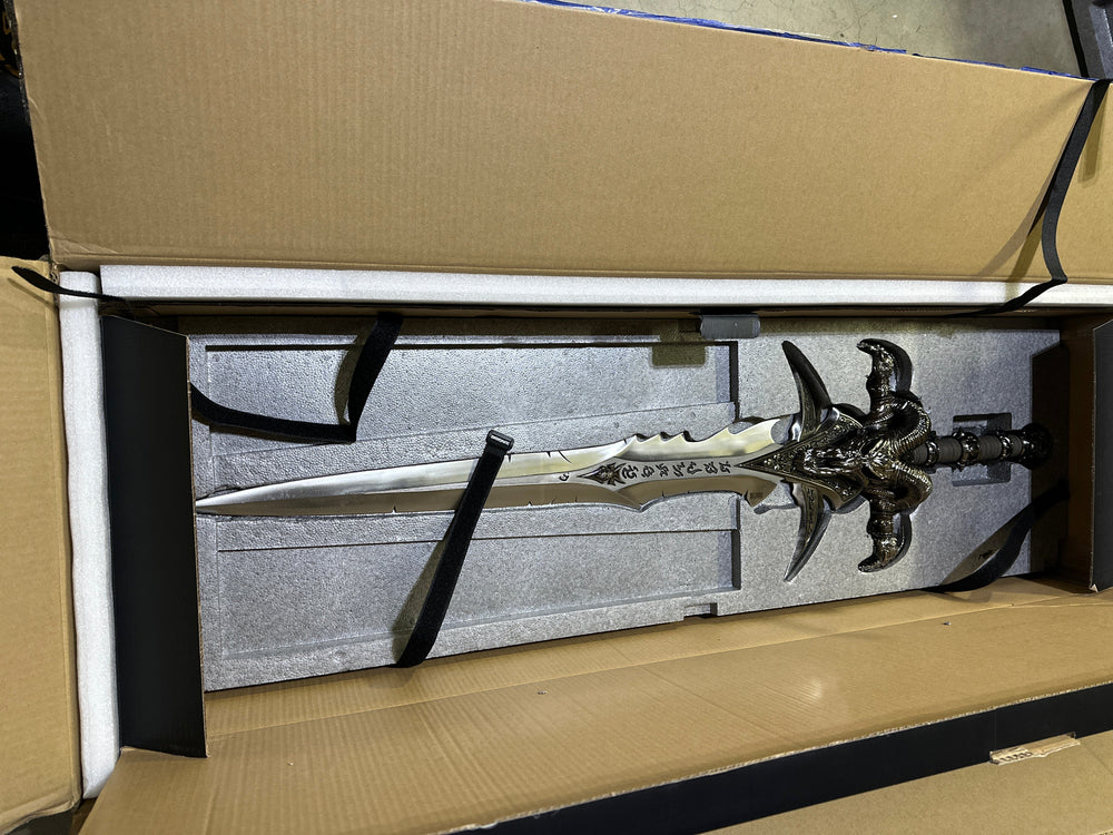 World of Warcraft: Wrath of the Lich King Frostmourne 1/1 Scale Limited Edition Replica (Online Order Only)