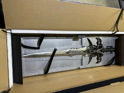 World of Warcraft: Wrath of the Lich King Frostmourne 1/1 Scale Limited Edition Replica (Online Order Only)