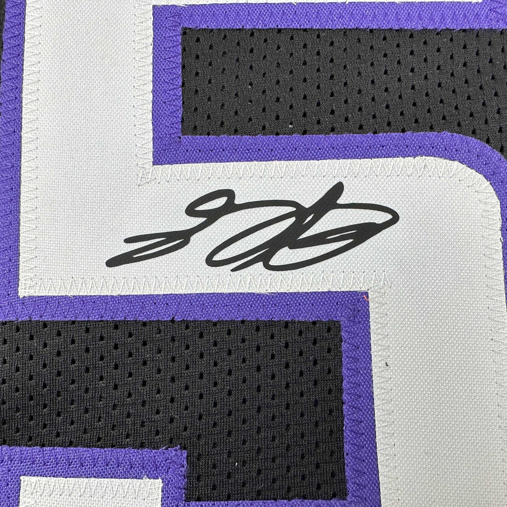Facsimile Autographed De'Aaron Fox Sacramento Black Reprint Laser Auto Basketball Jersey Size Men's XL (ONLINE ORDER ONLY)