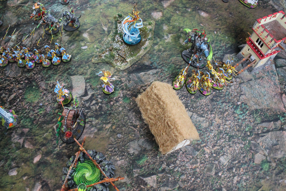 Rocky Highlands - Neoprene Battle Mat with Bag (Online Order Only)