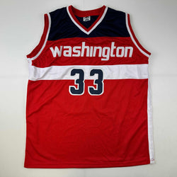 Facsimile Autographed Kyle Kuzma Washington Red Reprint Laser Auto Basketball Jersey Size Men's XL (ONLINE ORDER ONLY)