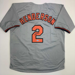 Autographed/Signed Gunnar Henderson Baltimore Grey Baseball Jersey Beckett BAS COA (ONLINE ORDER ONLY)