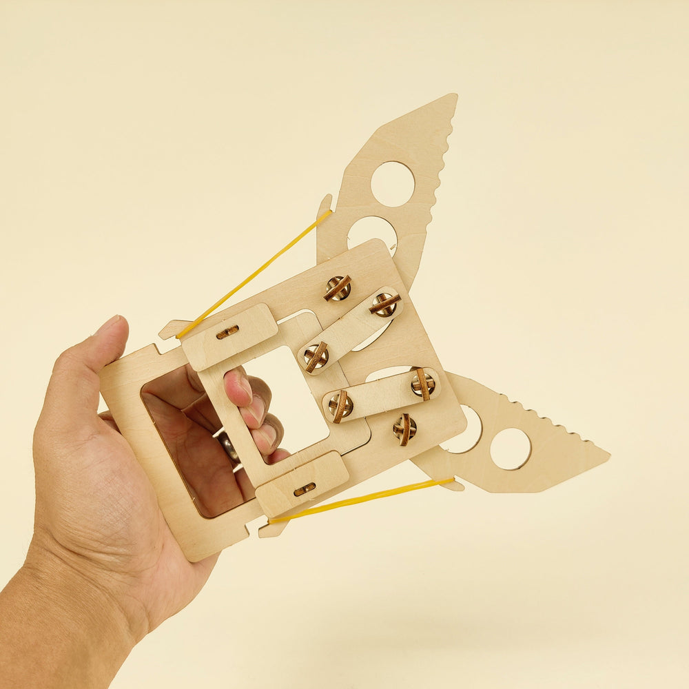 Mechanical Claw DIY Kit, Educational STEM Toy (ONLINE ORDER ONLY)