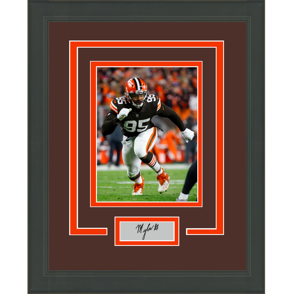 Framed Myles Garrett Facsimile Laser Engraved Signature Auto Cleveland Browns 11x14 Football Photo (ONLINE ORDER ONLY)