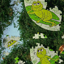 Peace Frogs 81 Piece Round Jigsaw Puzzle Le Puzz (ONLINE ORDER ONLY)