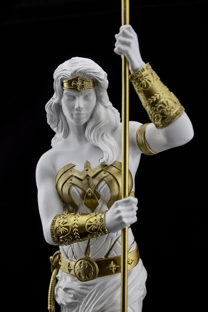 Wonder Woman: Princess of Themyscira Statue (ONLINE ORDER ONLY)