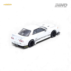 INNO64 Top Secret VR32 GT-R White 1:64