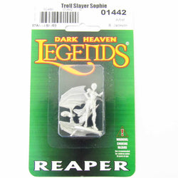 RPR01442 Troll Slayer Sophie Miniature 25mm Heroic Scale Special Edition (ONLINE ORDER ONLY)