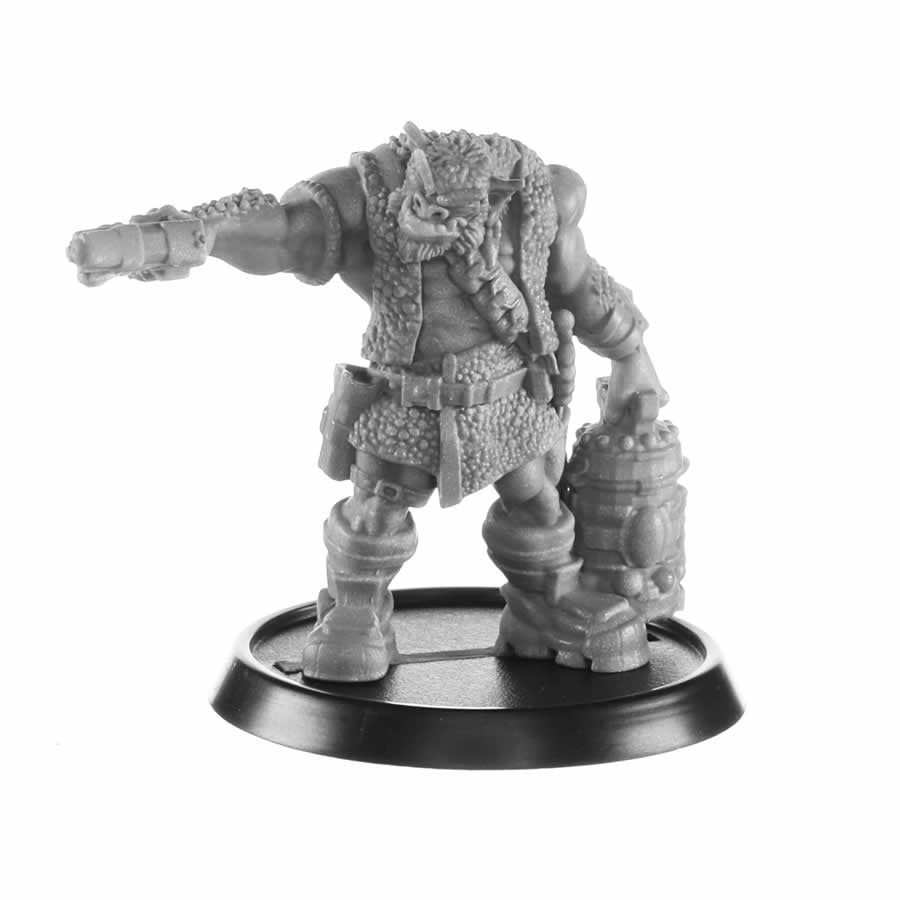 RPR30018 Oonda Roogtarki Smuggler Miniature Figure 25mm Heroic Scale Reaper Bones USA (ONLINE ORDER ONLY)
