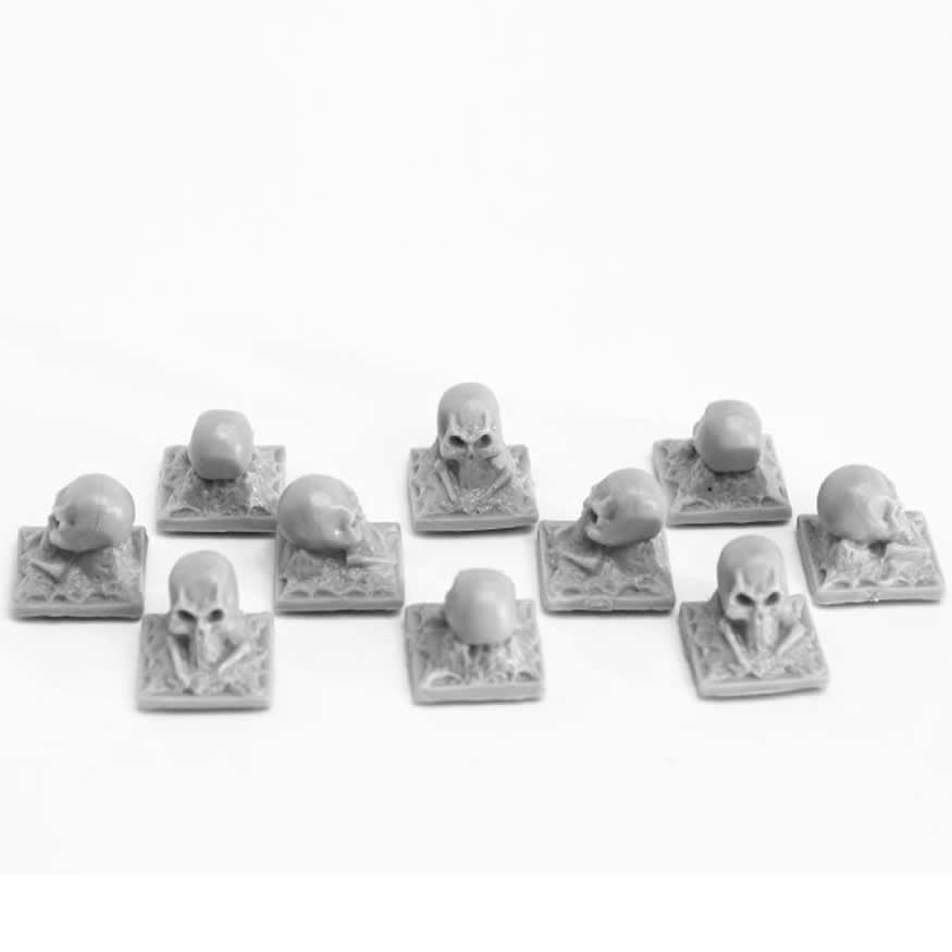 RPR77733 Graveyard Finial Skulls Miniature 25mm Heroic Scale Figure Dark Heaven Bones (ONLINE ORDER ONLY)