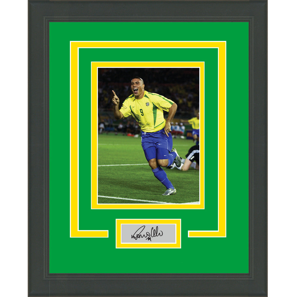Framed Ronaldo Nazario R9 Facsimile Laser Engraved Signature Auto Brazil 11x14 Soccer Futbol Photo (ONLINE ORDER ONLY)