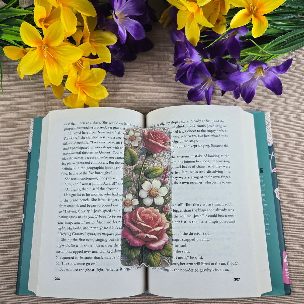 Beautiful Roses Bookmark (ONLINE ORDER ONLY)