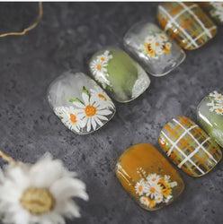 White Daisy Sunflower Green Leaves Wreath Garland Flower Cluster Bouquet Flat Adhesive Nail Art Sticker Manicure Decals Supplies (Online Order Only)