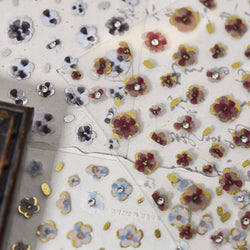 Retro Flowers Petal Pearl Rhinestones Halo Dyeing Chic Daisy Vintage Gold Foil  Floral Designs Nail Art Stickers Manicure Decals (ONLINE ORDER ONLY)