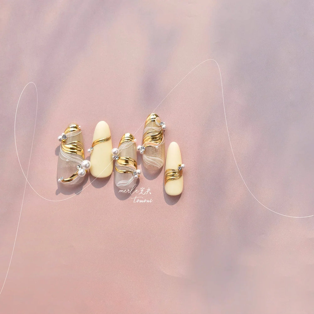 Golden Ink Brush Hot Stamping Irregular Lines Texture Sensation Moon Advanced Feeling Adhesive Nail Art Sticker Manicure Decals (Online Order Only)
