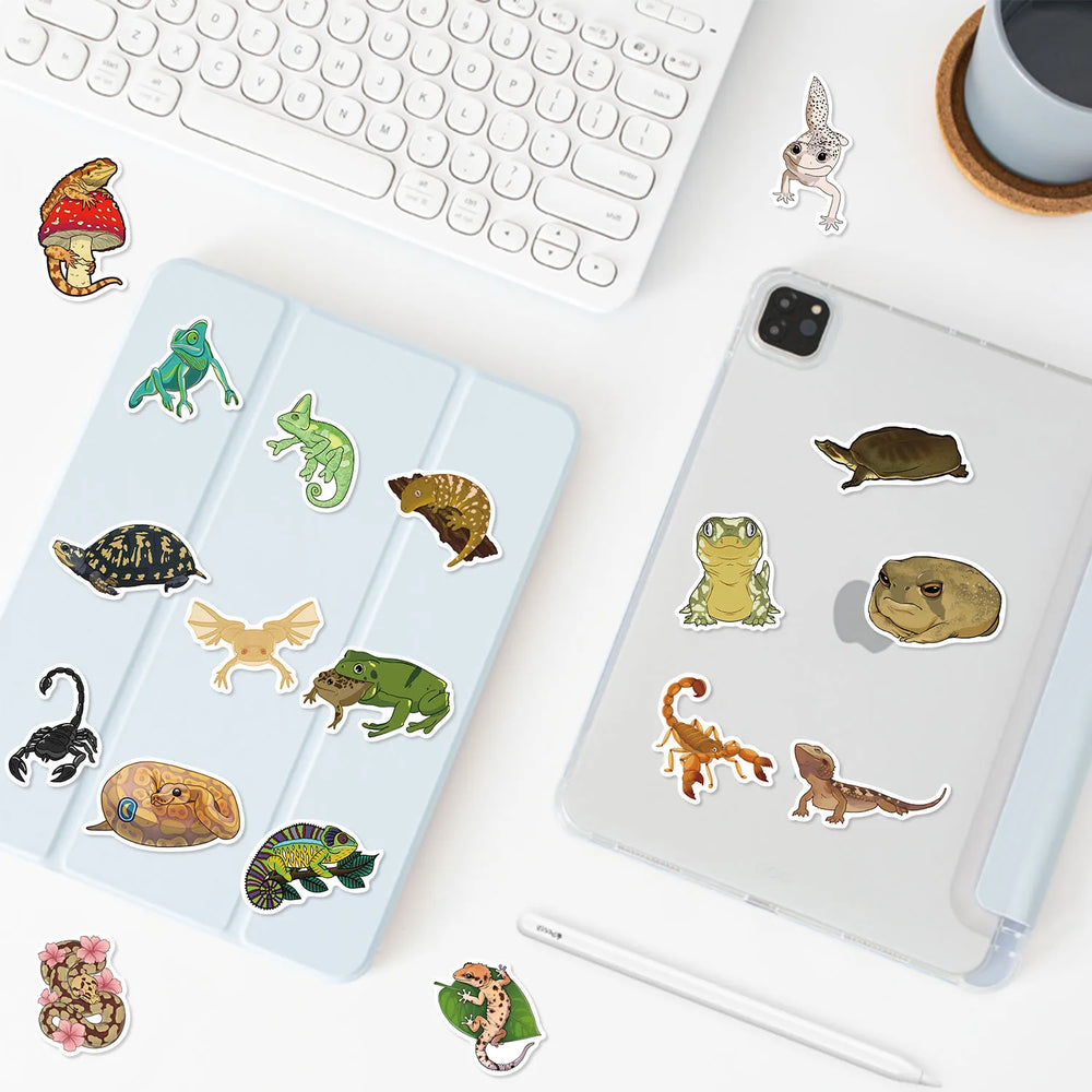 50pcs Funny Cartoon Reptile Stickers For Luggage Laptop Guitar Phone Skateboard Waterproof Graffiti Vinyl Bicycle Car Decals (ONLINE ORDER ONLY)