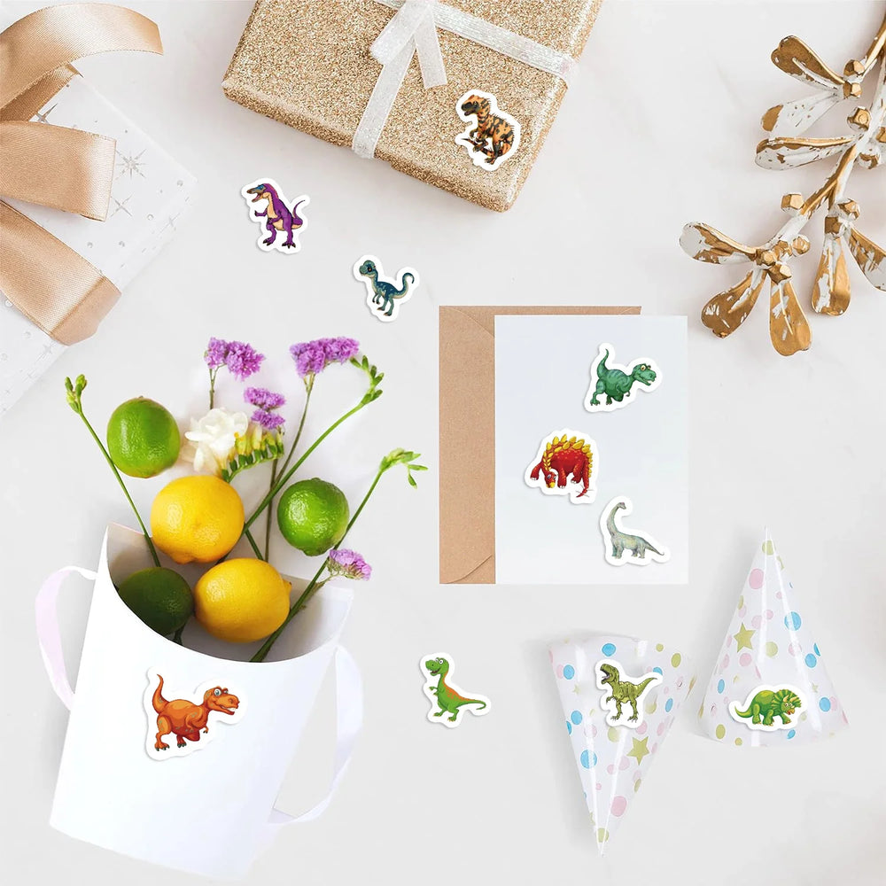 500pcs Cute Dinosaur Pattern Reward Encouragement Sticker Roll for Kids Motivational Stickers with Cute Animals for Students (ONLINE ORDER ONLY)