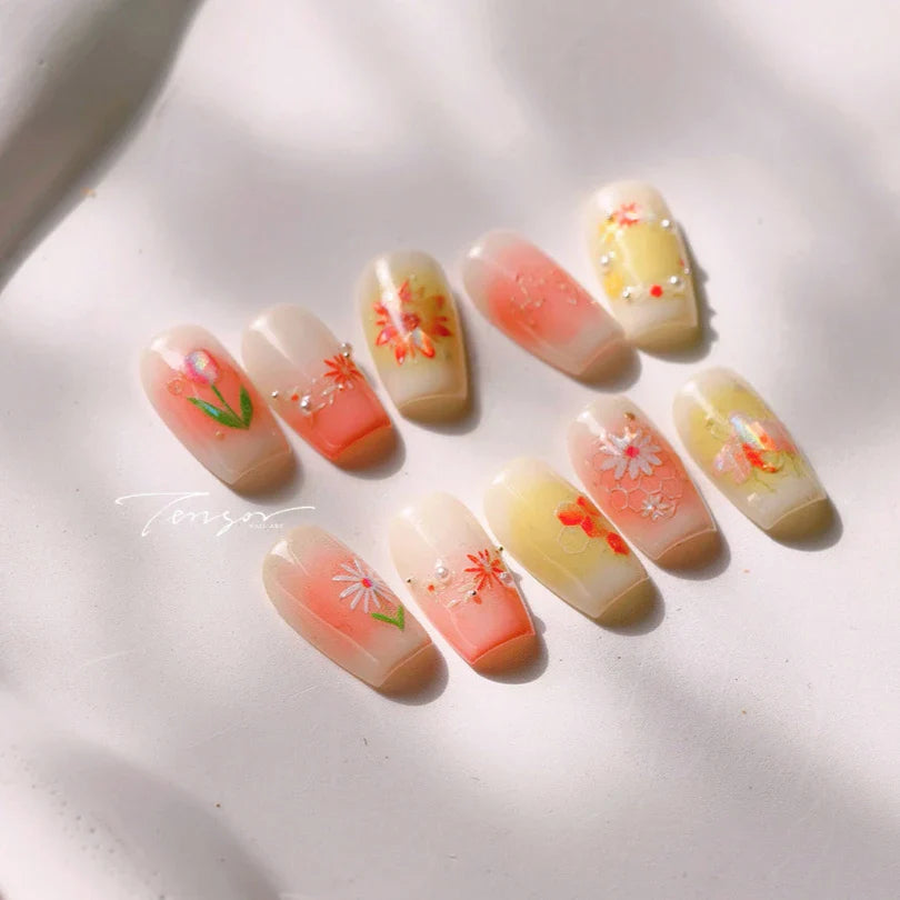 Vivid Honey Bee Ribbon Bowknot Pot Daisy Wreath Flower Shining Tulip Honeycomb Jar Self Adhesive Nail Art Sticker Manicure Decal (ONLINE ORDER ONLY)