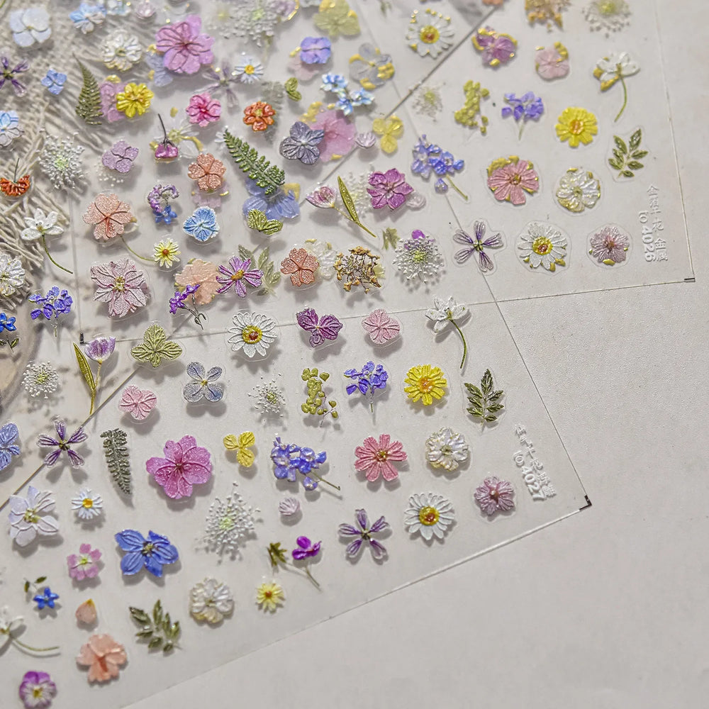 Gold Foil Dried Flowers Leaf Floral Print Daisy Rose Flower Peach Blossom Adhesive Nail Art Decoration Sticker Manicure Decals (ONLINE ORDER ONLY)