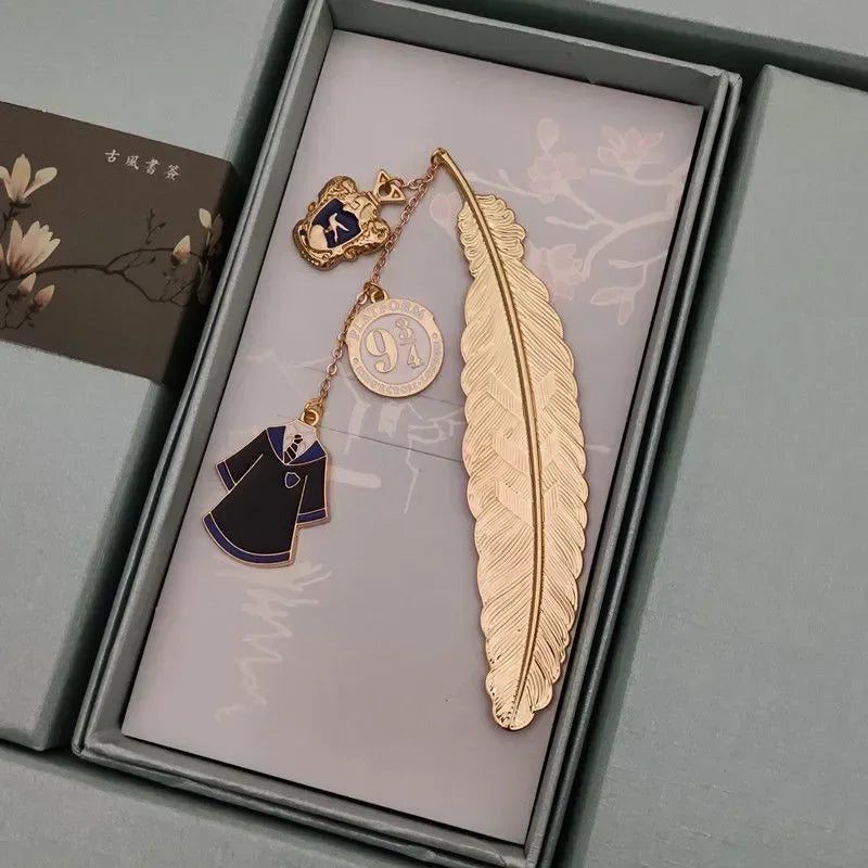 Harry Potter Gold Feather Bookmark - 13 Variants (ONLINE ORDER ONLY)