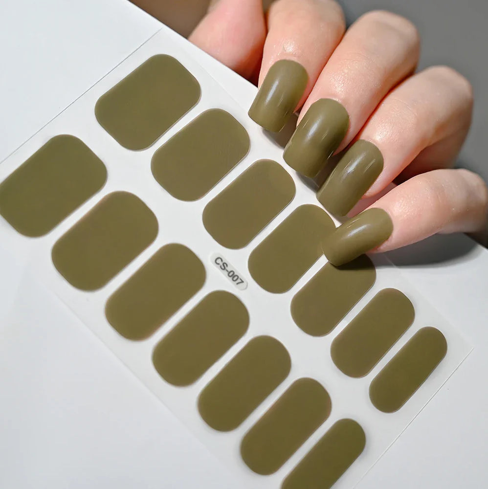 14Tips Solid Color Stickers Nail Art Supplies European & American Simple Decals Oil Film Decals Press on Nails Stickers Designer (ONLINE ORDER ONLY)