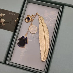 Harry Potter Gold Feather Bookmark - 13 Variants (ONLINE ORDER ONLY)