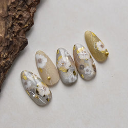 Retro Flowers Petal Pearl Rhinestones Halo Dyeing Chic Daisy Vintage Gold Foil  Floral Designs Nail Art Stickers Manicure Decals (ONLINE ORDER ONLY)