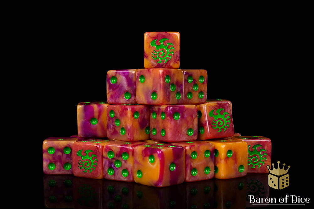 Alien Dice - Orange & Green (ONLINE ORDER ONLY)