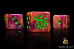Alien Dice - Orange & Green (ONLINE ORDER ONLY)