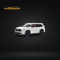 (Pre-Order) CM MODEL Toyota sequoia pearl white 1:64 (ONLINE ORDER ONLY)