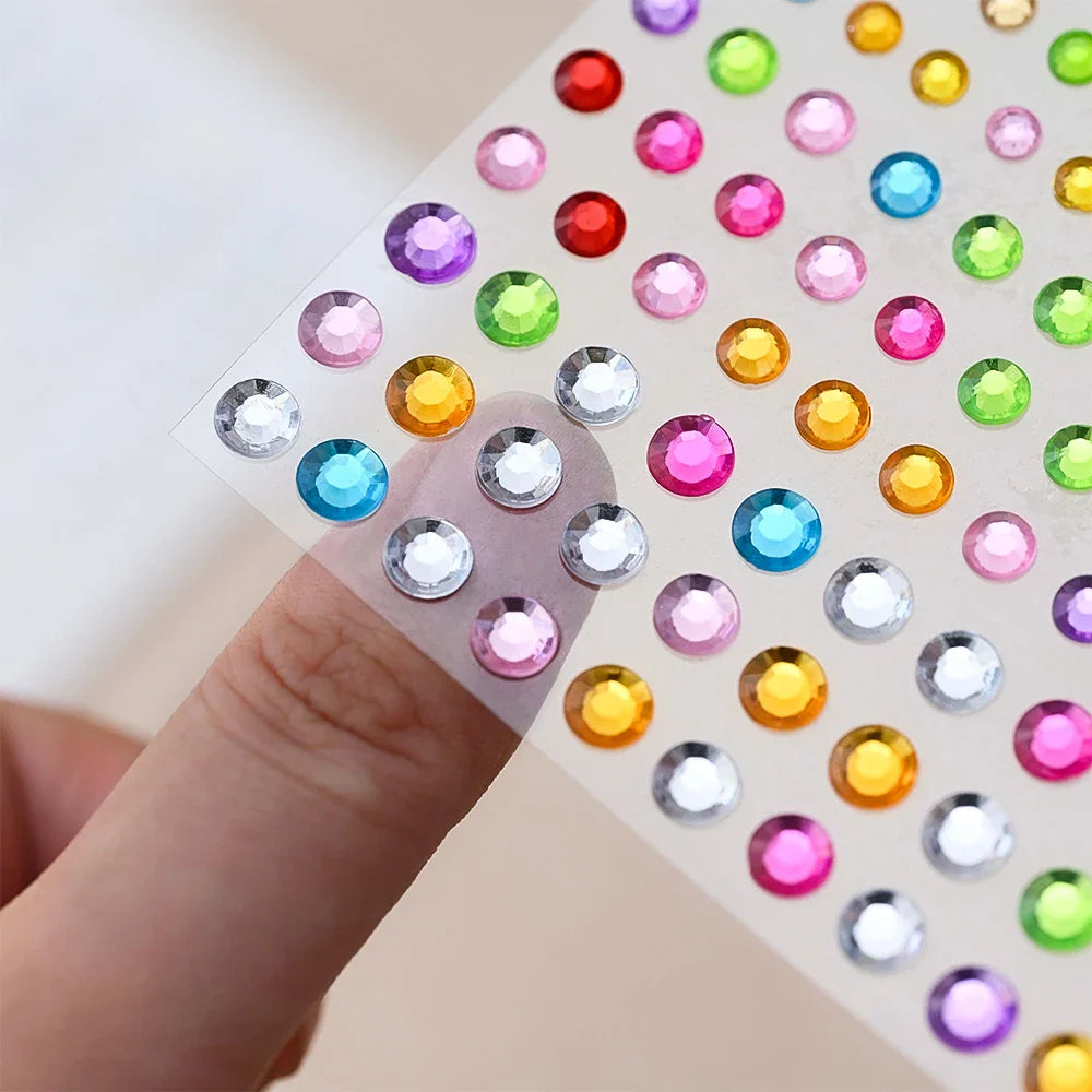 5Pcs Coloful Glitter Face Jewelry Sticker Crystal Eye Body Face Jewels Bady Makeup Tools Temporary Self-Adhesive Nail Rhinestone (ONLINE ORDER ONLY)