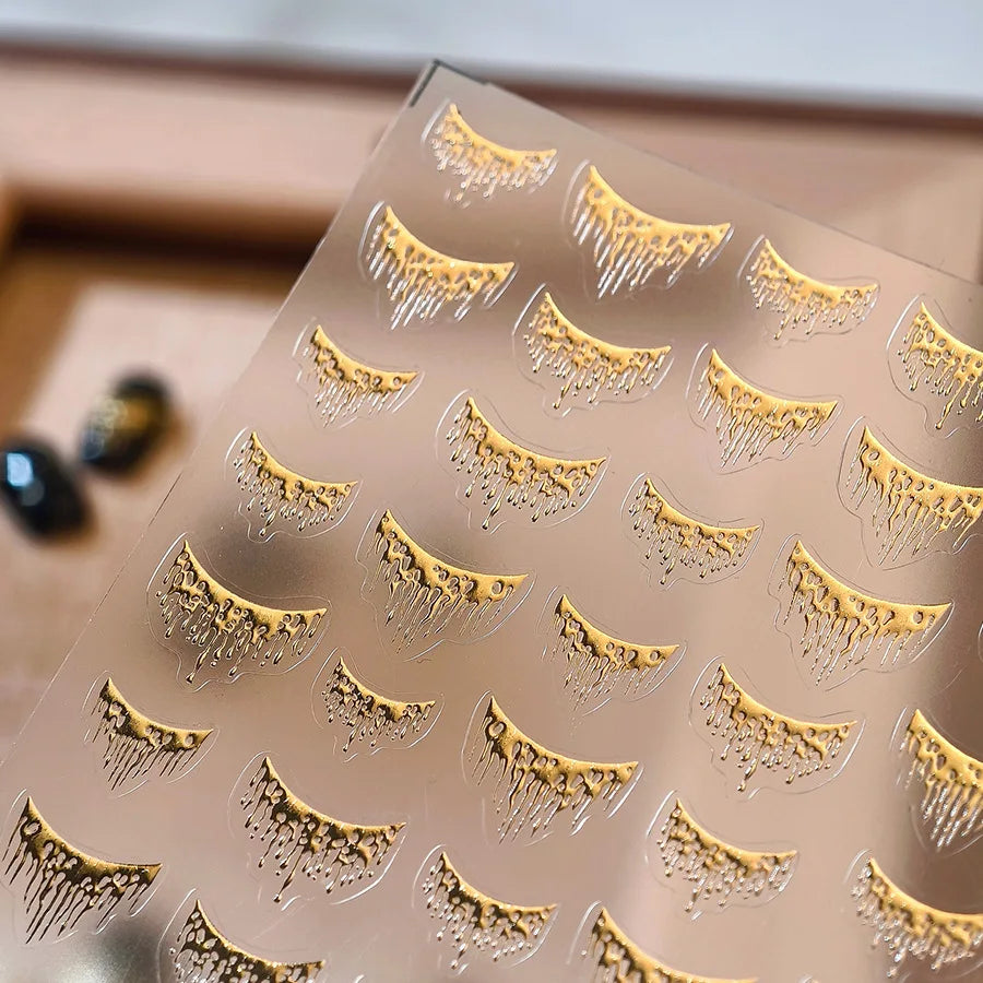 French Style Bronzing Arc Lava Metal Flow Curvy Delicate Punk Charming Self Adhesive Nail Art Stickers Manicure Decals Wholesale (Online Order Only)