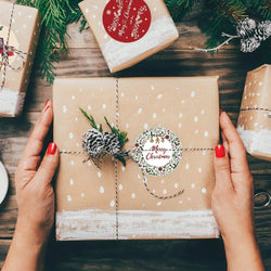 100-500pcs Christmas Stickers Holiday Label, Family Merry Christmas Stickers, Xmas Decorative Envelope Seals Stickers for Cards (ONLINE ORDER ONLY)
