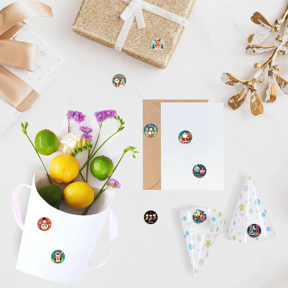 500PCS New Christmas Stickers Roll Small Children Stickers Cute Kawaii Cartoon Packaging Stickers Photocard Decor Lables for Kid (ONLINE ORDER ONLY)