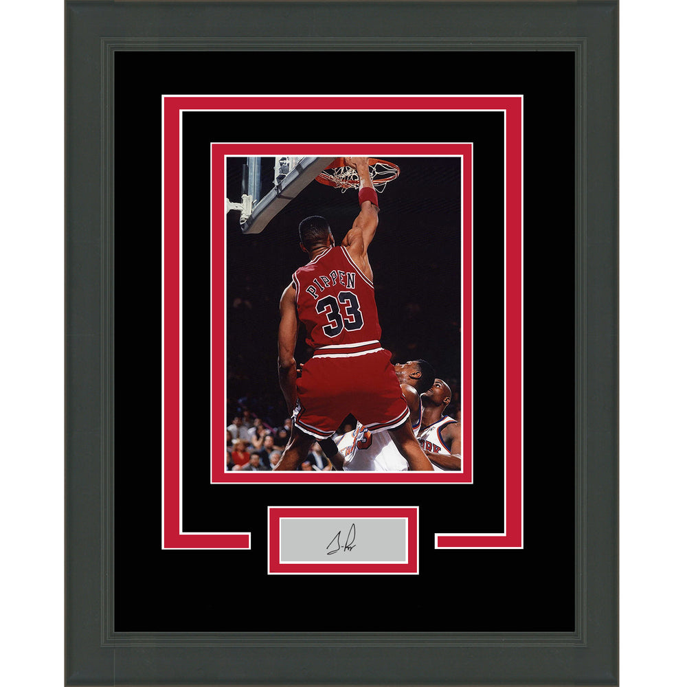Framed Scottie Pippen Facsimile Laser Engraved Signature Auto Chicago Bulls 11x14 Basketball Photo (ONLINE ORDER ONLY)