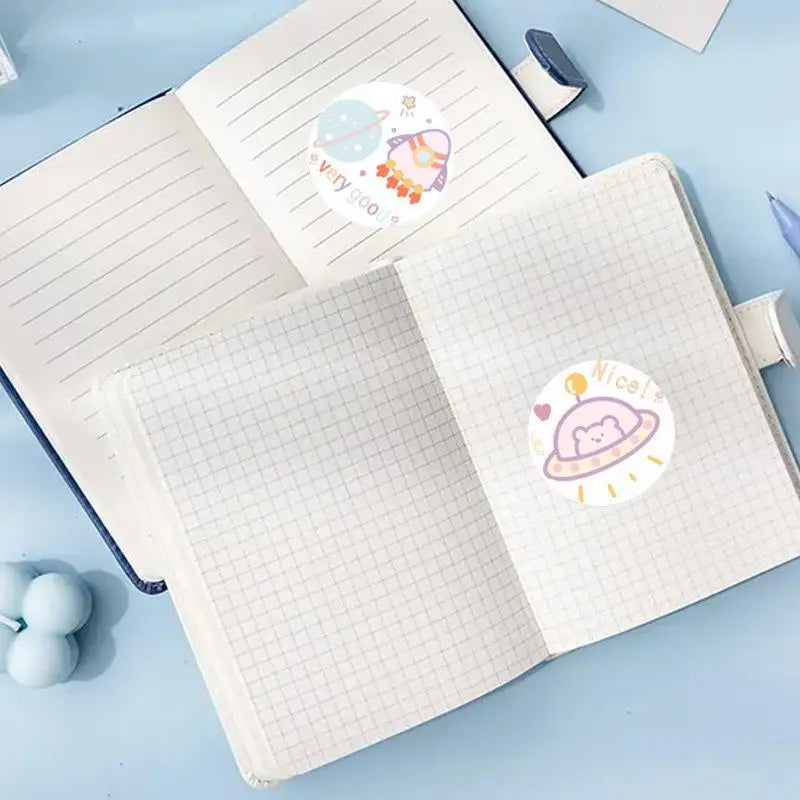 500 Roll Space Astronaut Stickers Cute Bonus Stickers Children's Stationery Notebook DIY Hand Ledger Decorated Office Stationery (Online Order Only)