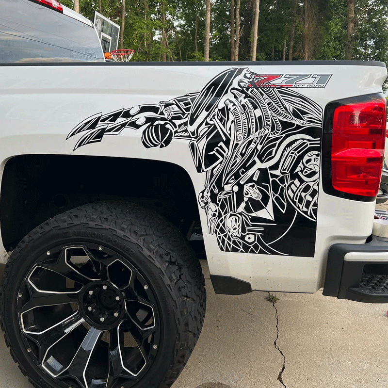 Large Predato For Car Sticker Characters Body Decoration The Monster Stickers Big Picture Movement Style Die Cutting Vinyl Decal (ONLINE ORDER ONLY)