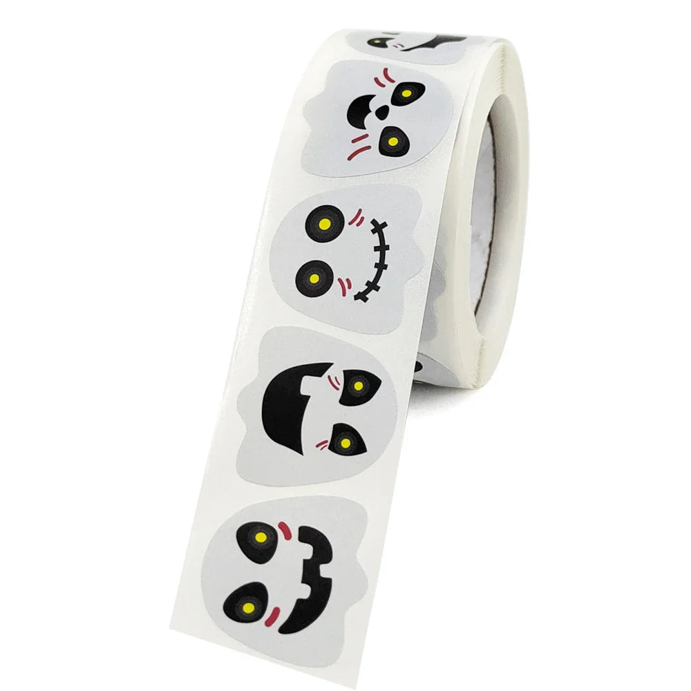 500pcs/roll Halloween Sticker Ghost Labels Gift Candy Bags Seal Stickers Halloween DIY Package Paper Sticker Party Decoration (ONLINE ORDER ONLY)