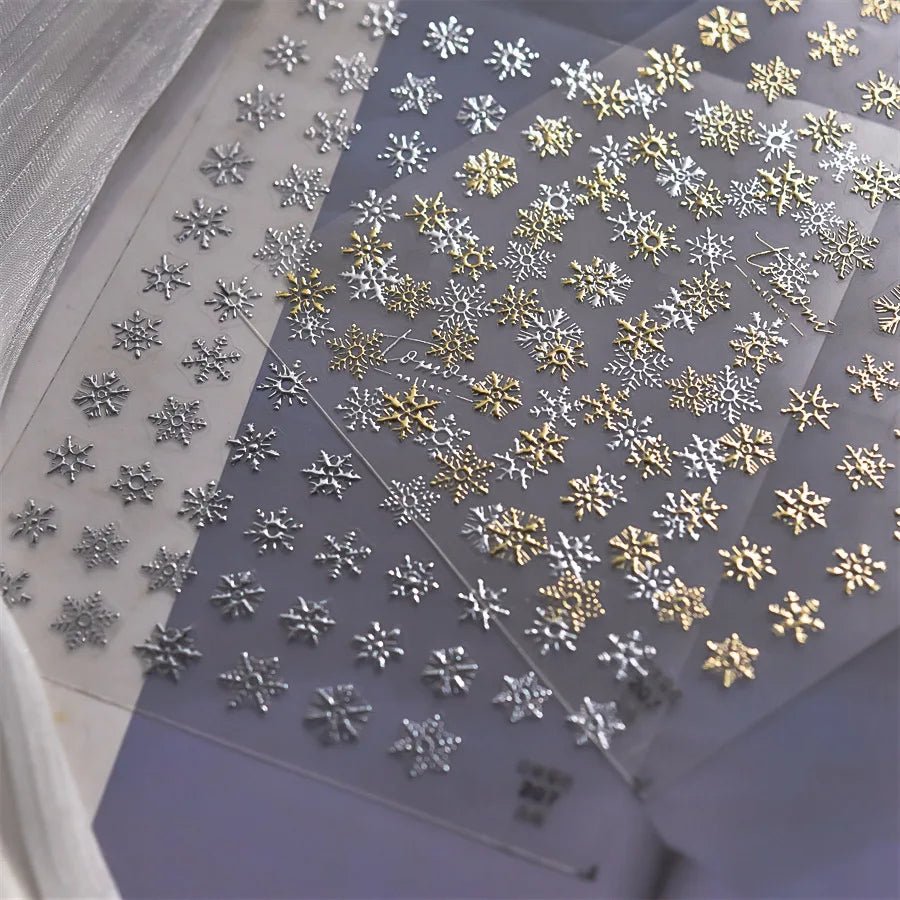 Hot Stamping Romantic White Gold Snowflakes Hexagon Winter 3D Self Adhesive Nail Art Stickers Shiny Rhinestone Manicure Decals (Online Order Only)