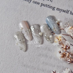 Winter Christmas Crystal Delicate Hexagon Romantic Laser Silver Chic Snowflakes Self Adhesive Nail Art Sticker 5D Manicure Decal (ONLINE ORDER ONLY)