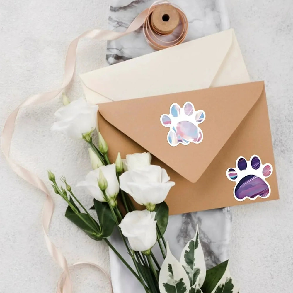 500Pcs /1 Rolls 2.5cm/1inch Pet Stickers Self-adhesive Dog Claw Animals Sticker Decoration Gift Box Sticker Label Stationery (ONLINE ORDER ONLY)