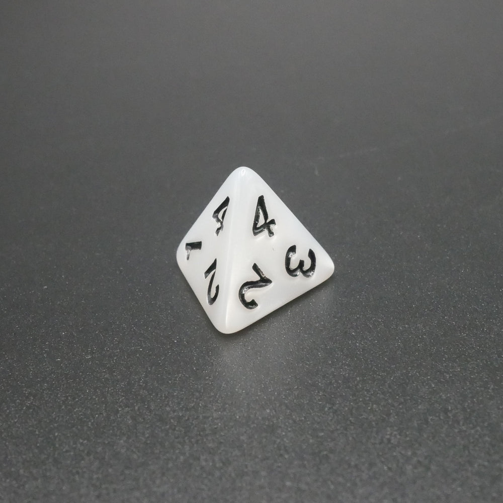 Snowy Owl - 7 Piece DnD Dice Set | Acrylic RPG Gaming Dice (ONLINE ORDER ONLY)